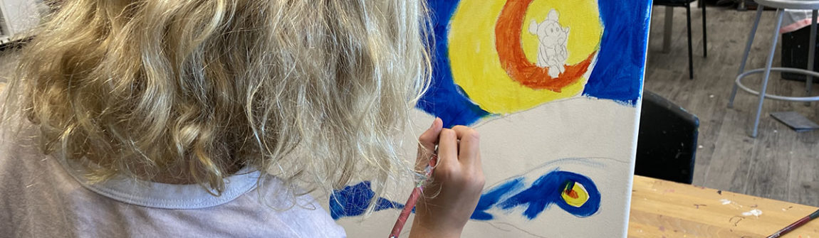 DIY Art & Pottery Wheel Studio