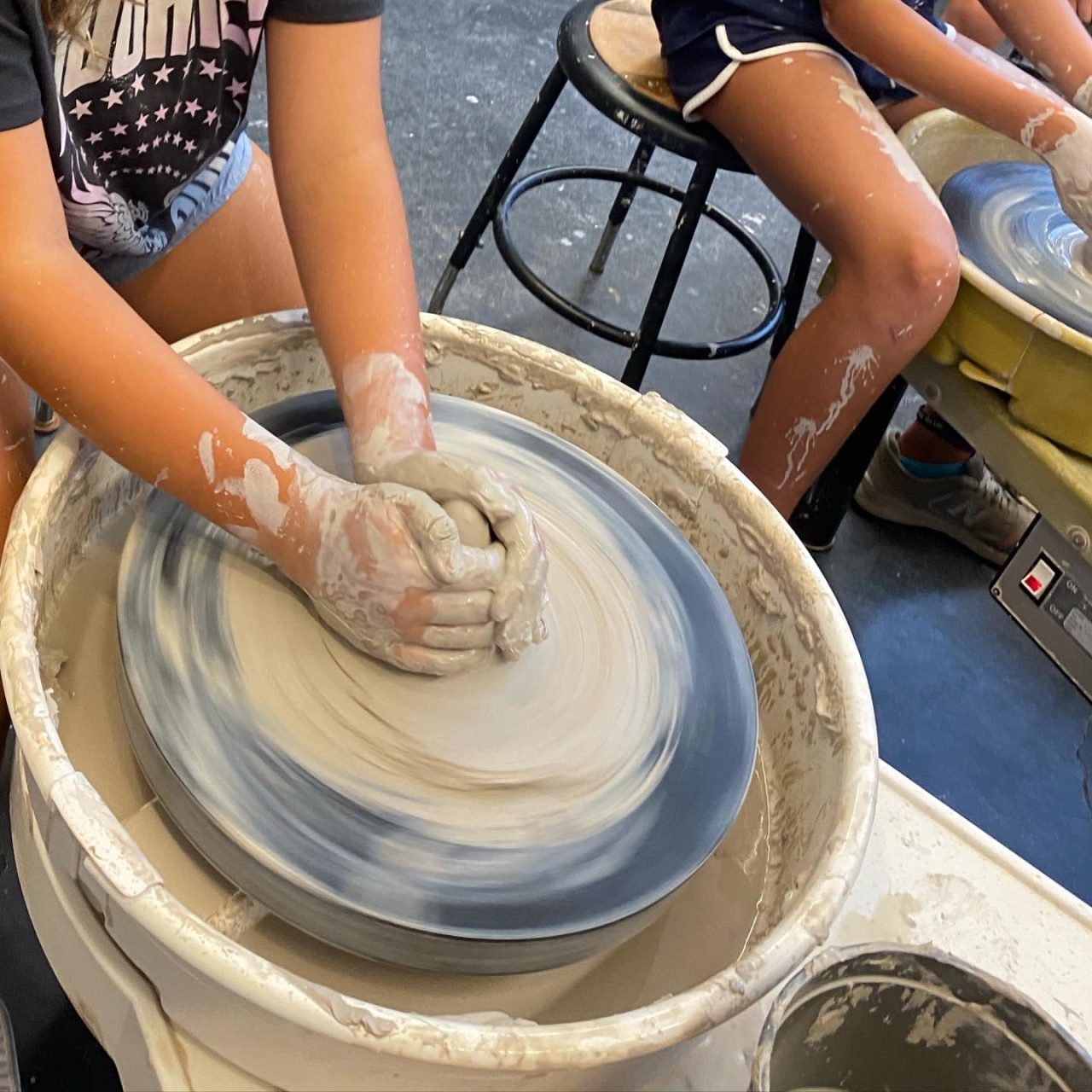 KIDS CLASS • DIY Art & Pottery Wheel Studio