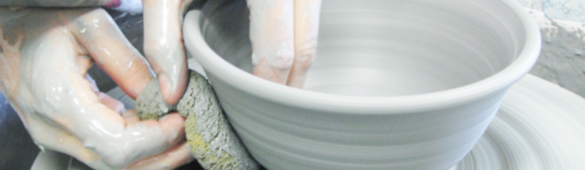 DIY Art & Pottery Wheel Studio
